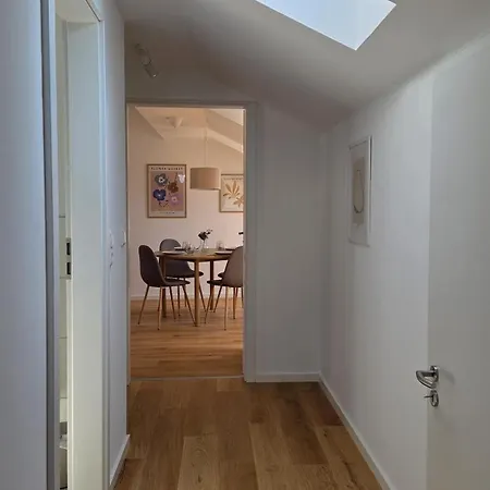 Lu16 Four - Geraeumig, Stilvoll & Zentral, 10 Min Zur Altstadt - Bema Appartement *