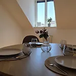 Bema Luitpoldstraße - Modern In Zentraler Lage Von - Four Apartment *